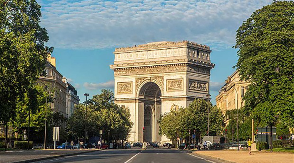https://d3r8gwkgo0io6y.cloudfront.net/upload/Champs Elysees paris.jpg